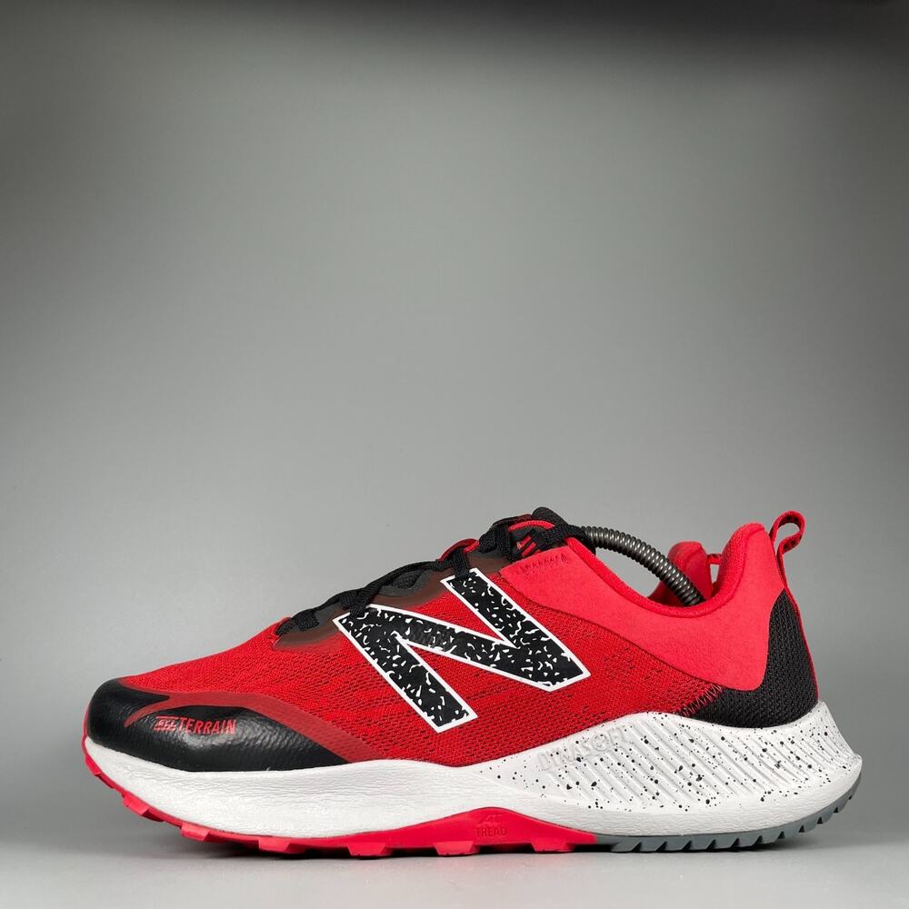 New Balance Nitrel v4 Men's 10.5 4E Red Black Outdoor Trail Running Sneakers EUC
